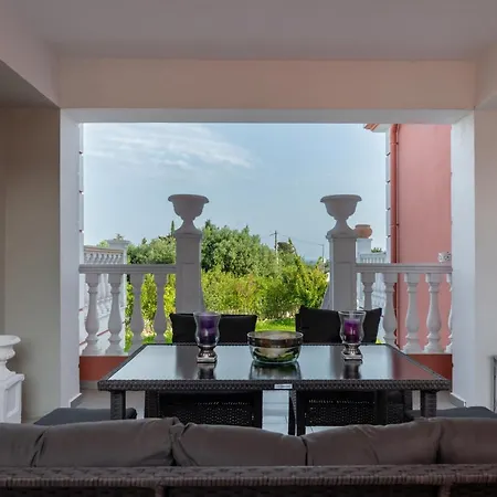 Five Stars * Skala (Kefalonia)