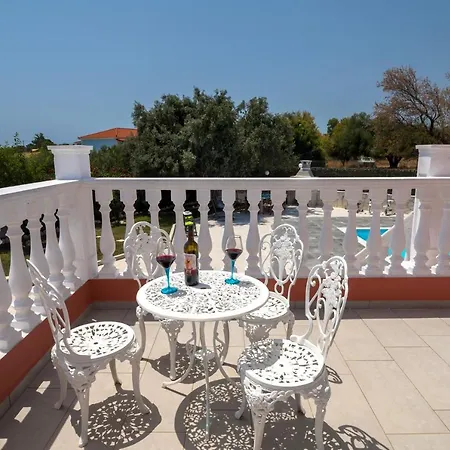 Five Stars Villa