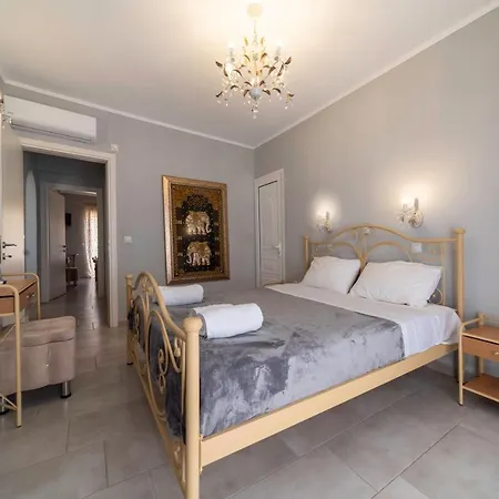 Vilă Five Stars Skala (Kefalonia)